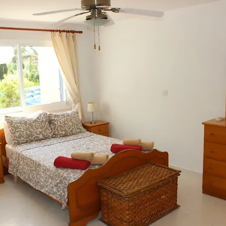 Regina Gardens 002 Apartment Paphos